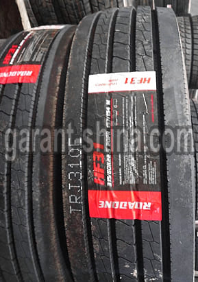 Roadone HF31 (рулевая) 315/80 R22.5 157/154M 20PR - Фото протектора с этикеткой